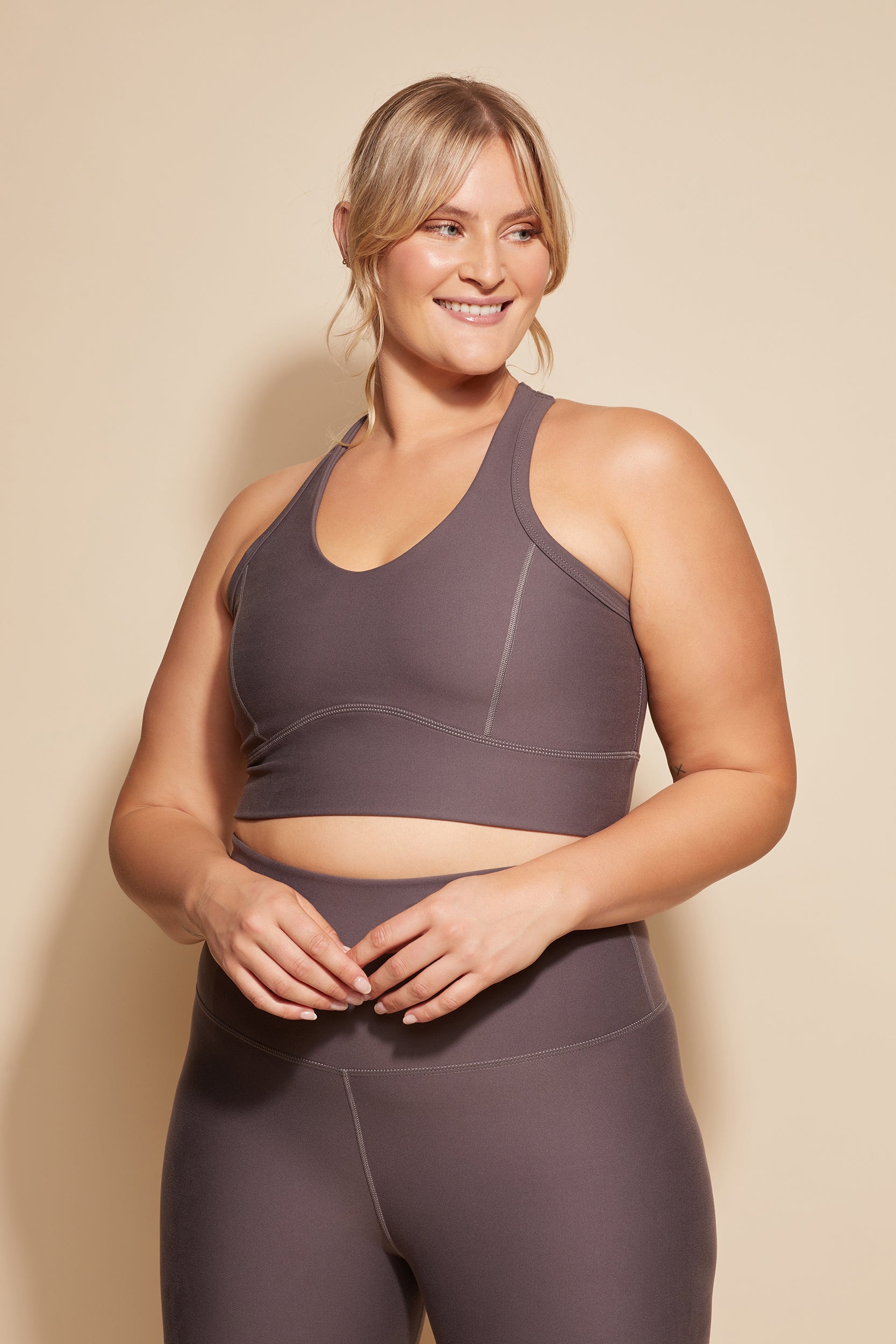 dk active SPORTS BRAS Abide Crop