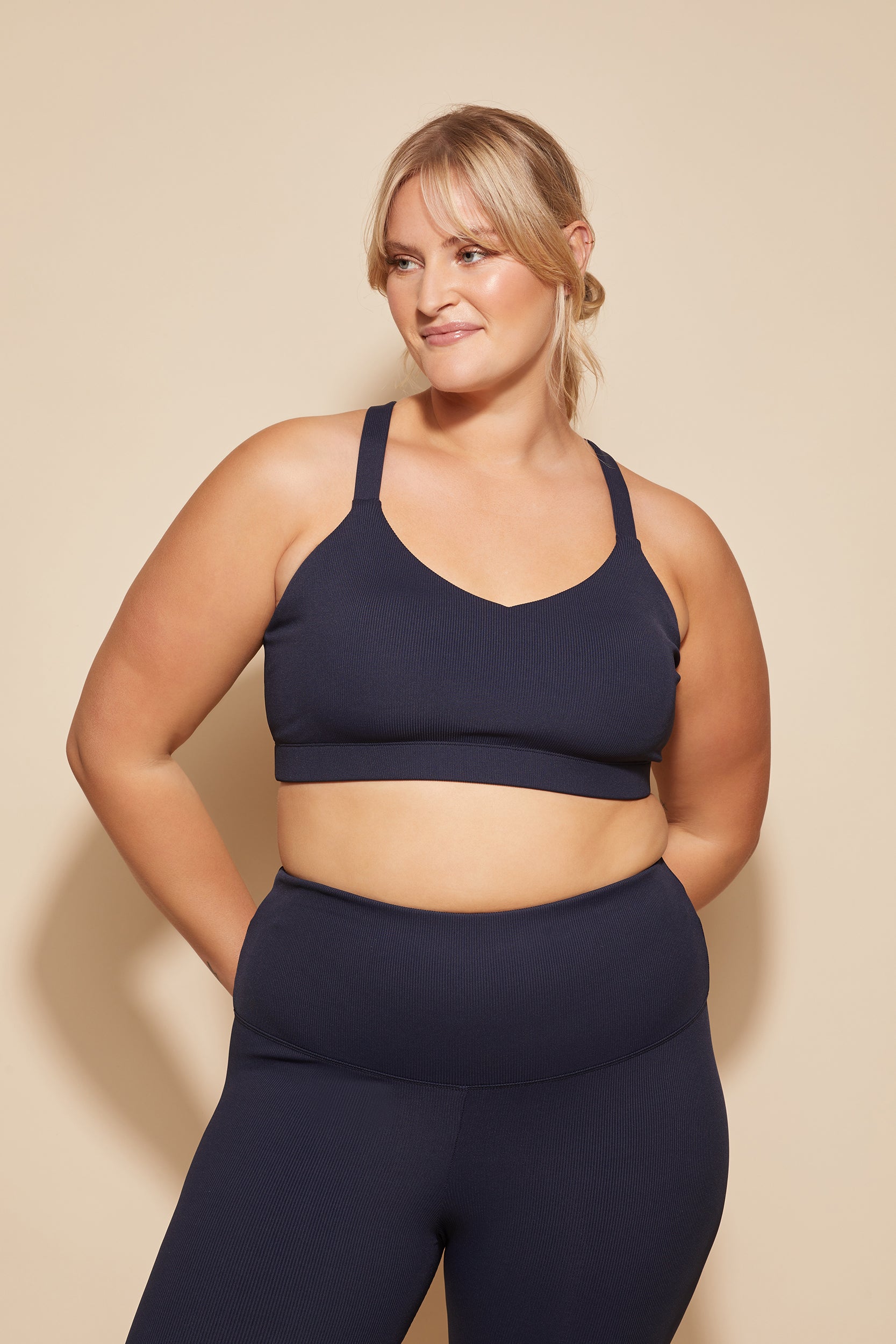 dk active SPORTS BRAS Bonnie Crop