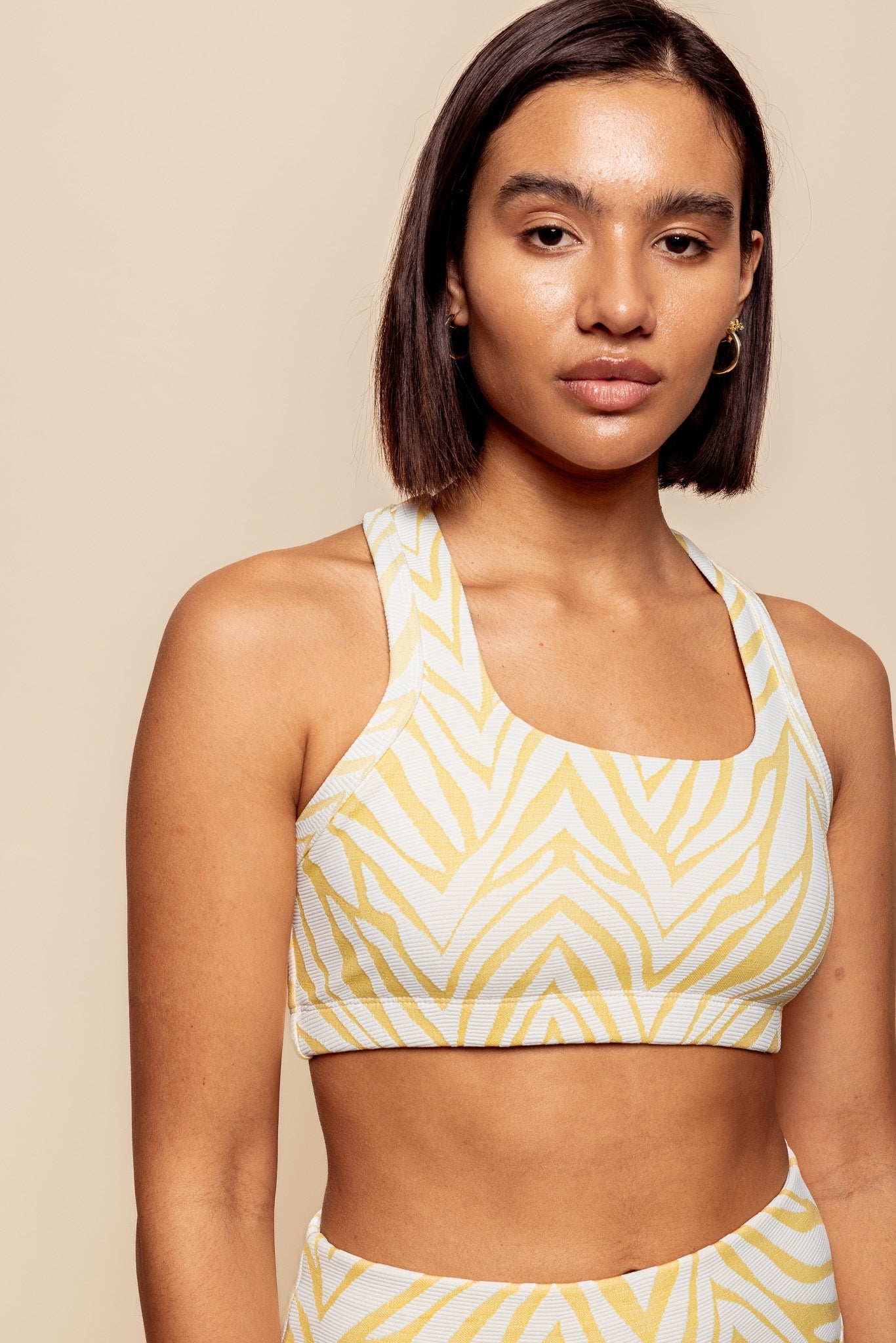 dk active SPORTS BRA Levitate Crop