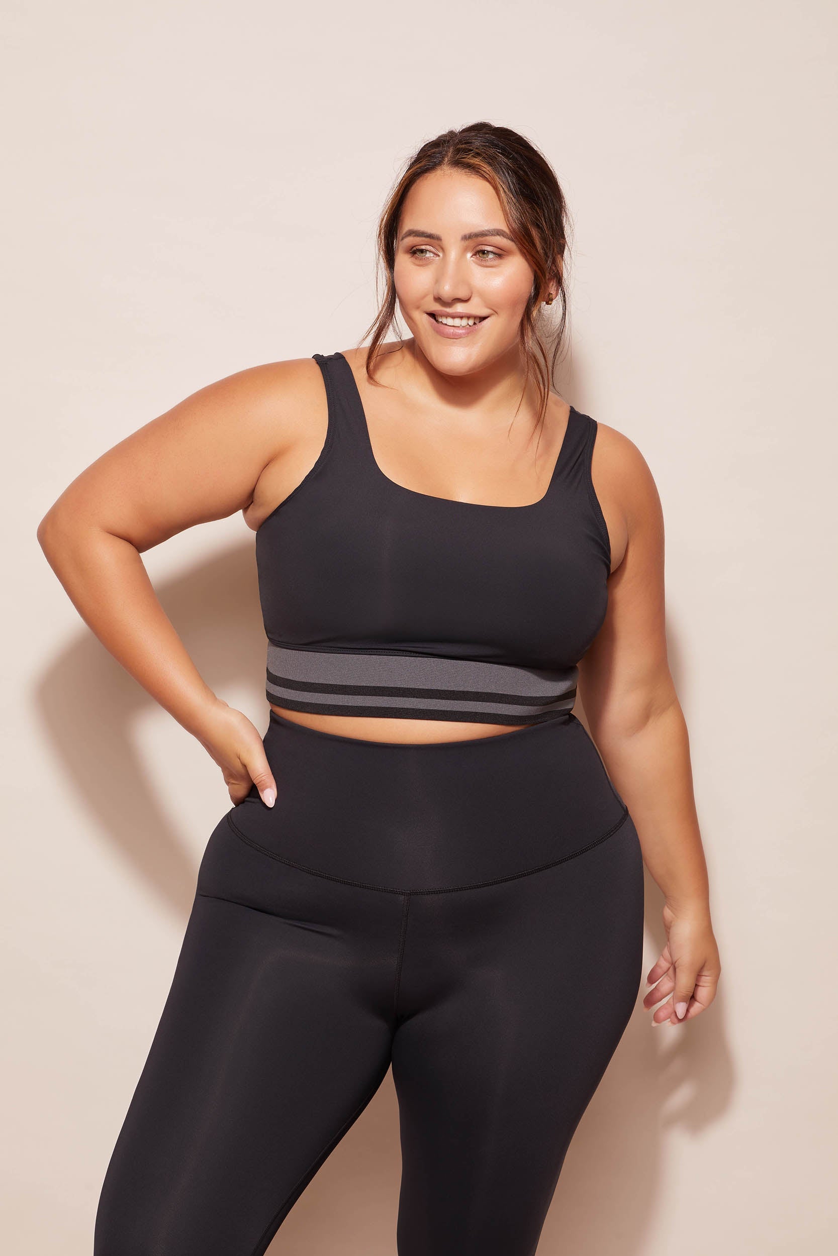 dk active SPORTS BRAS Margot Crop