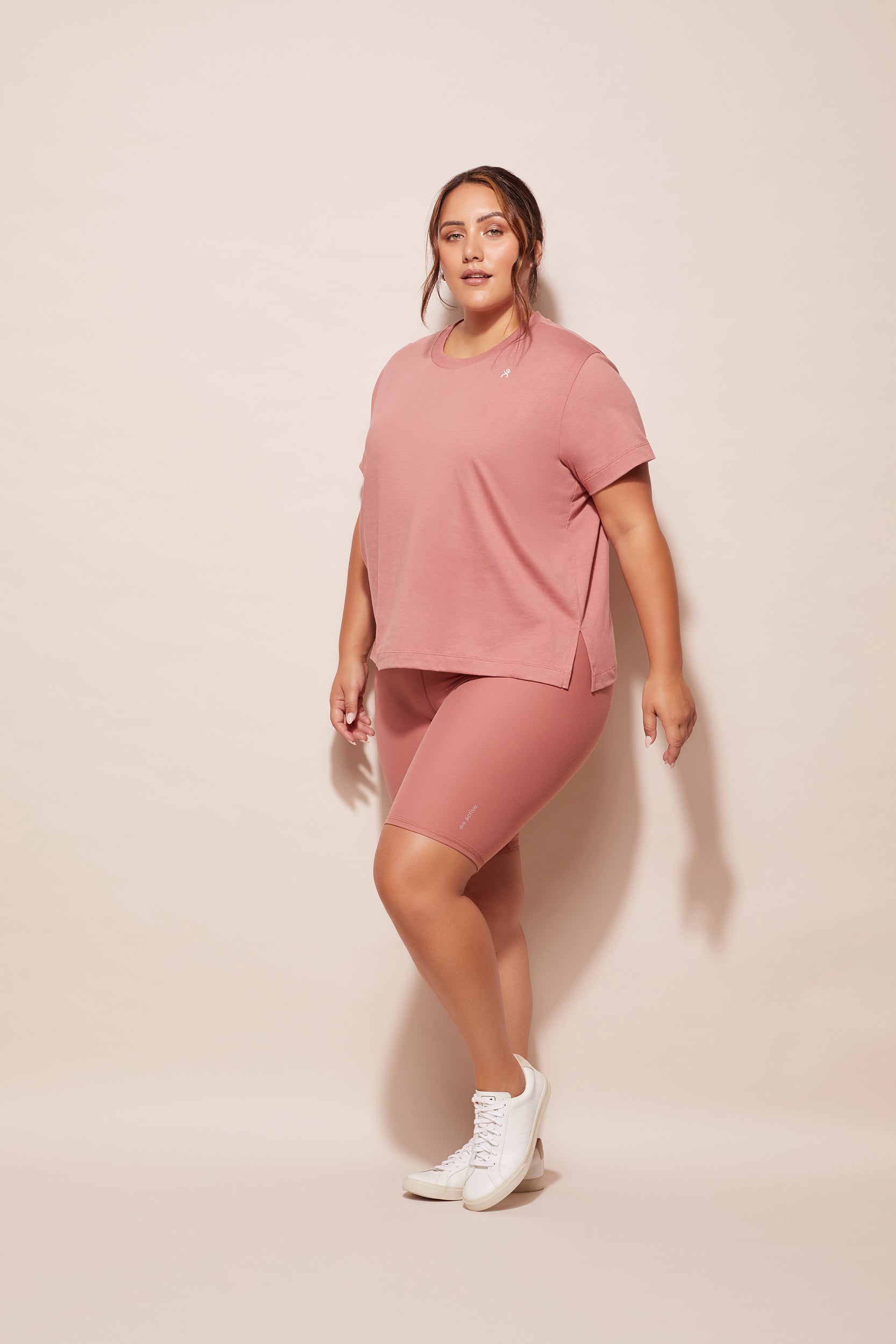 dk active TOPS Side Swipe Tee