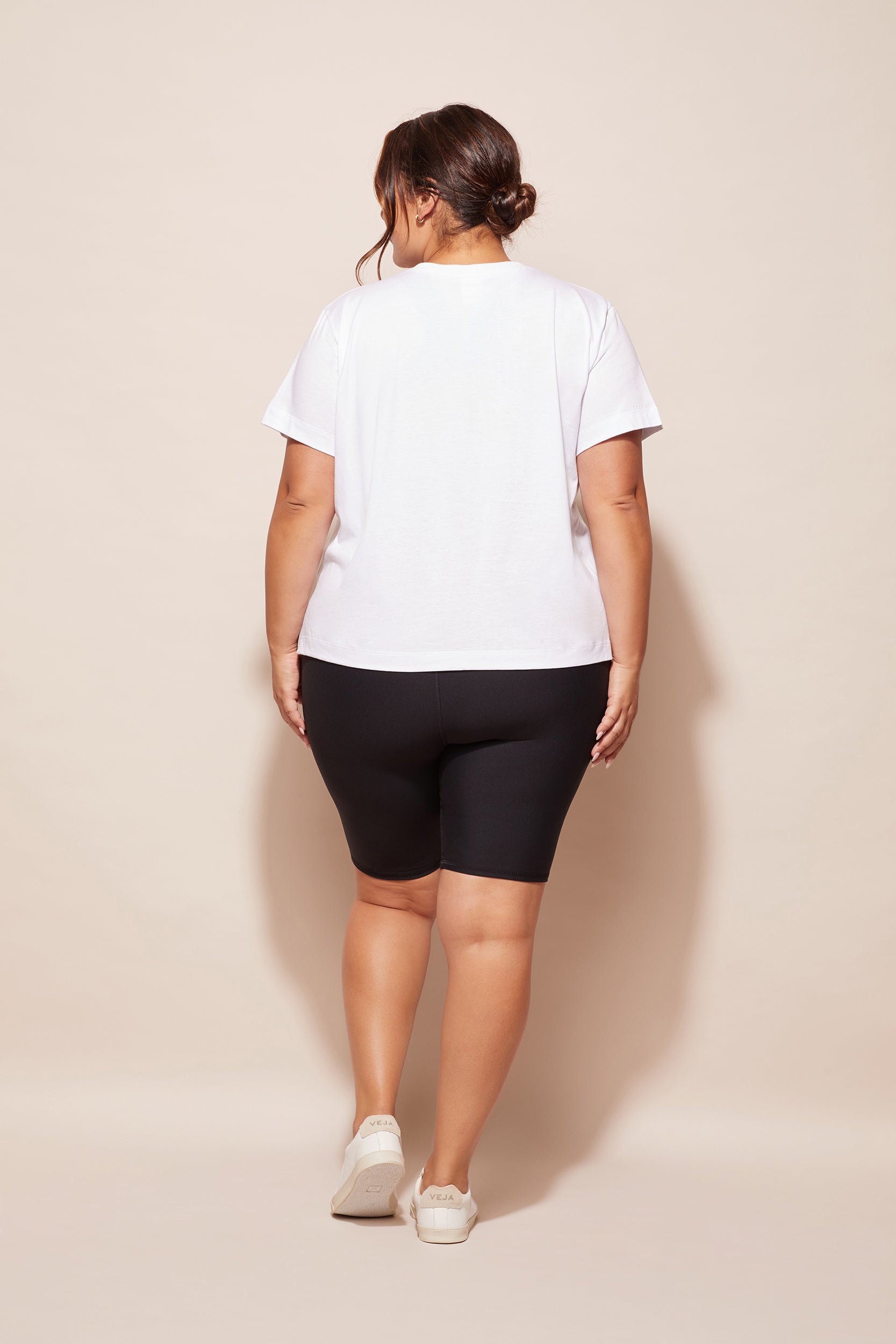 dk active TOPS Side Swipe Tee