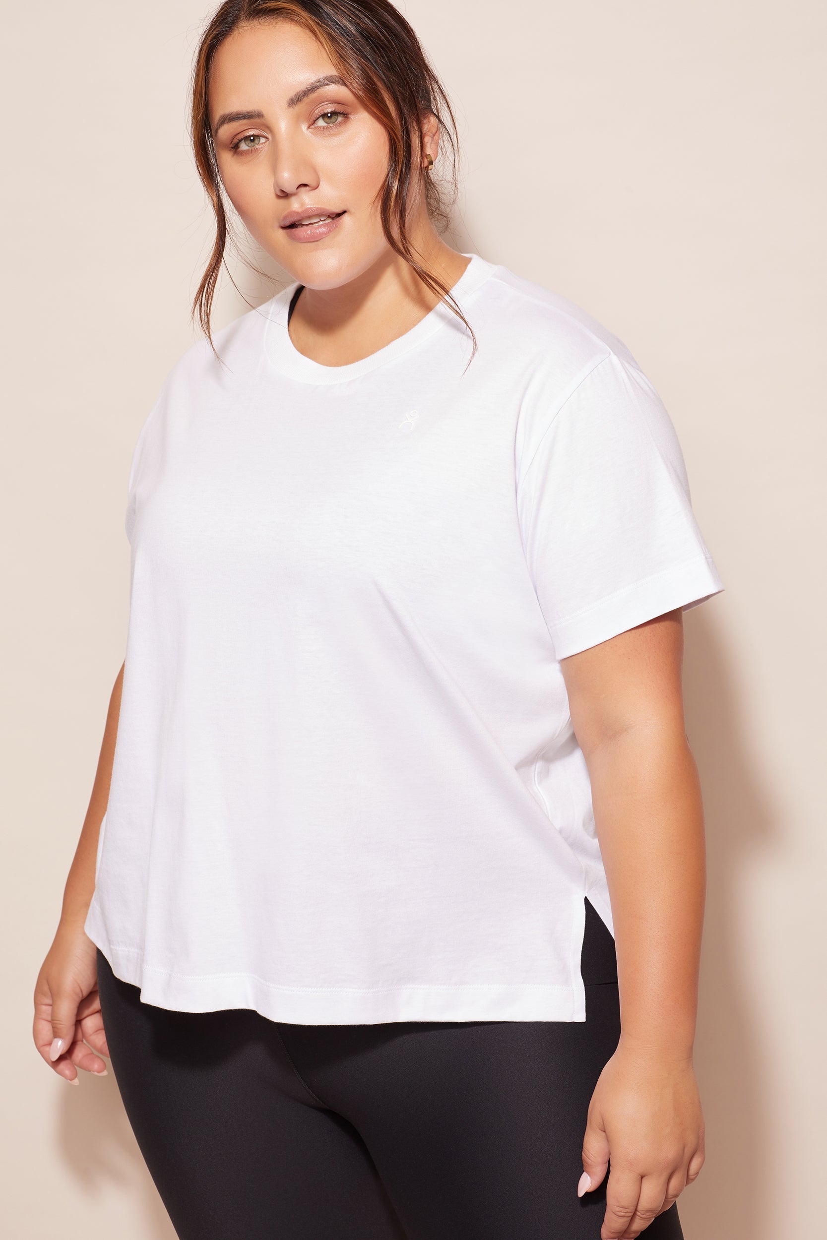 dk active TOPS Side Swipe Tee