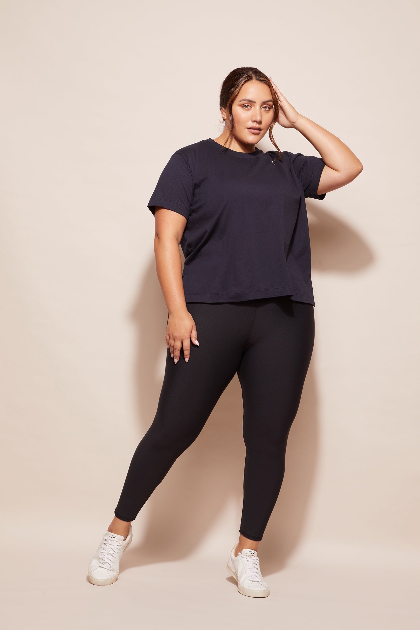 dk active TOPS Side Swipe Tee