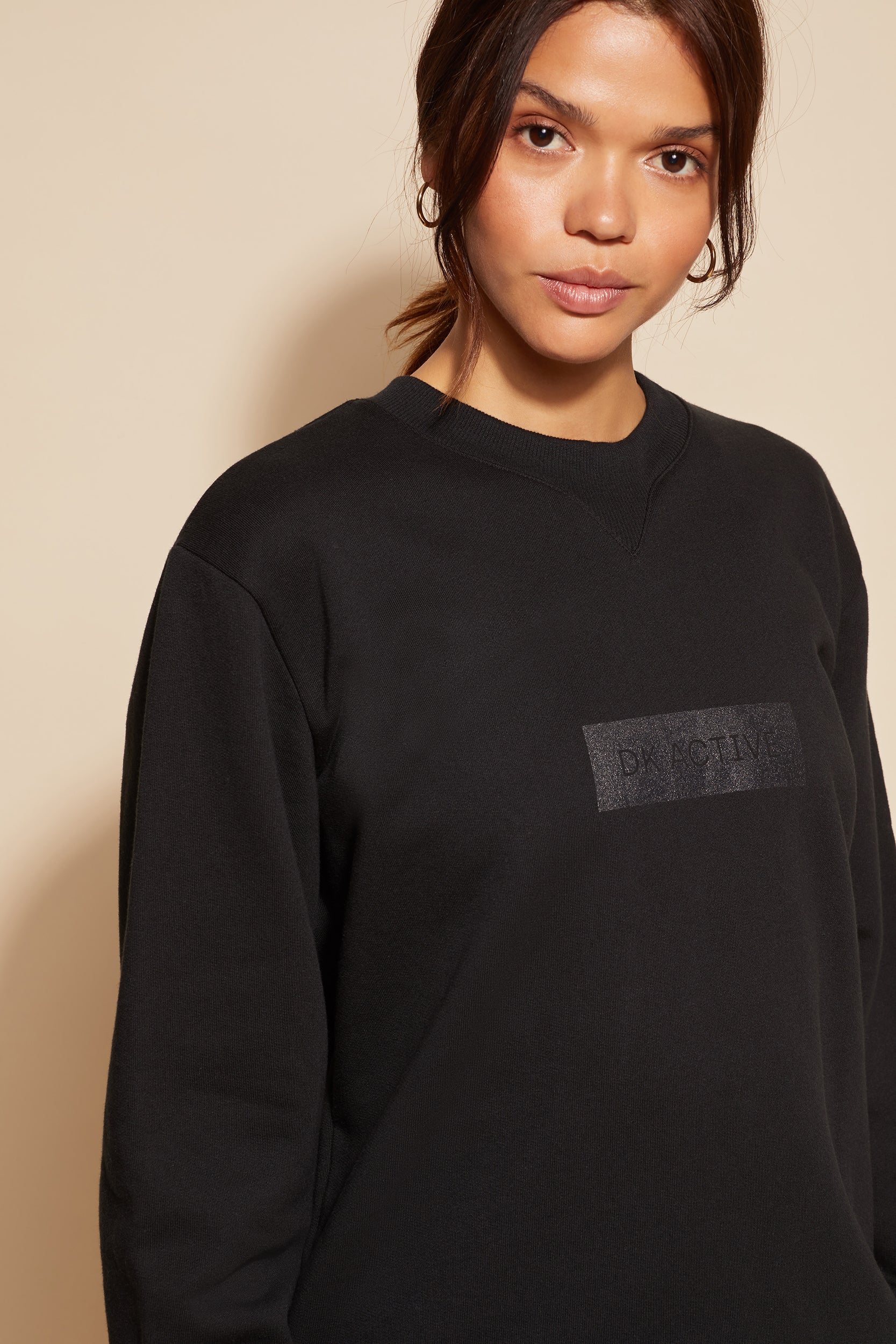 Leo Jumper | Black Leo Jumper Tops Activewear Online | dk active