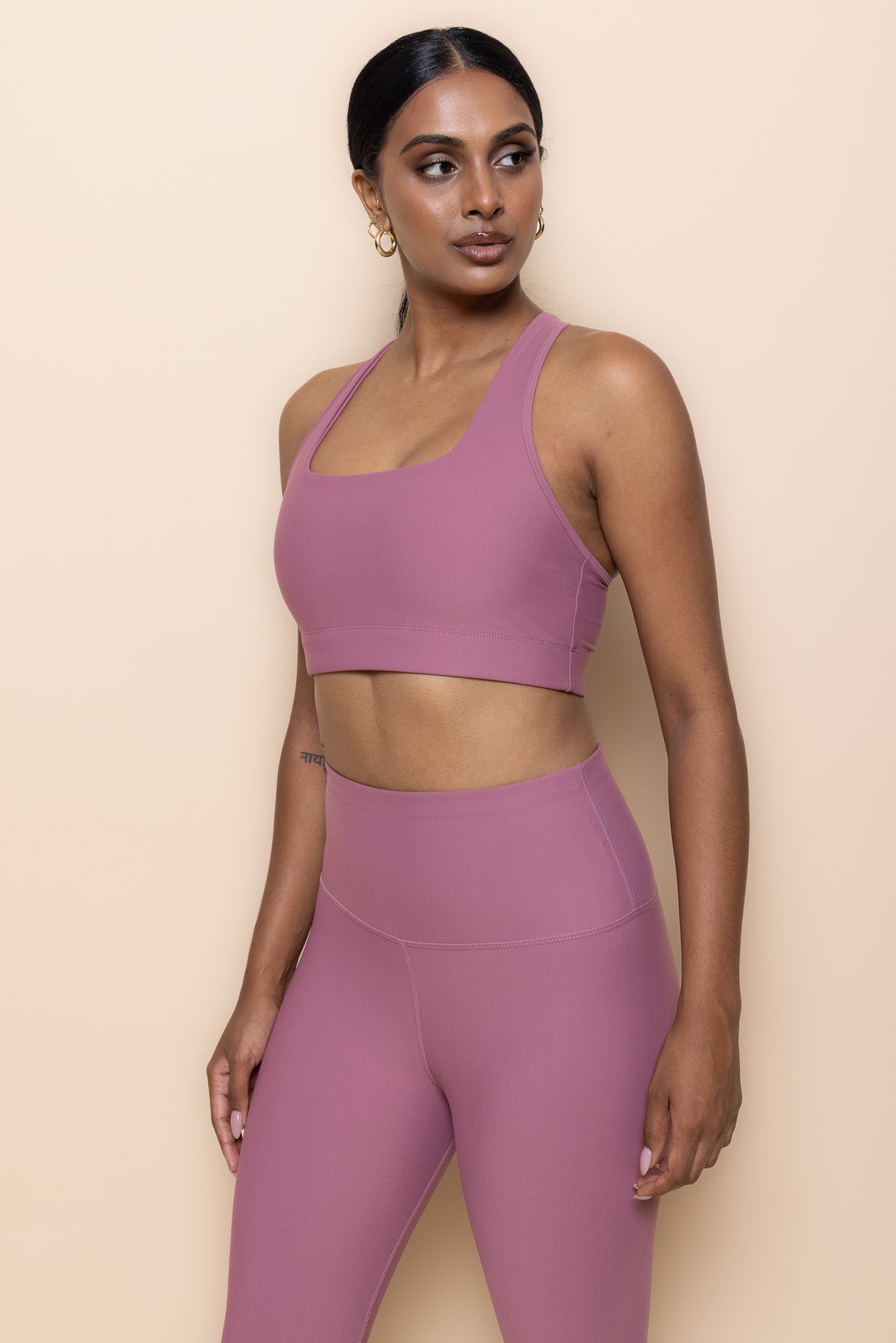 dk active SPORTS BRAS Preorder Elements Crop