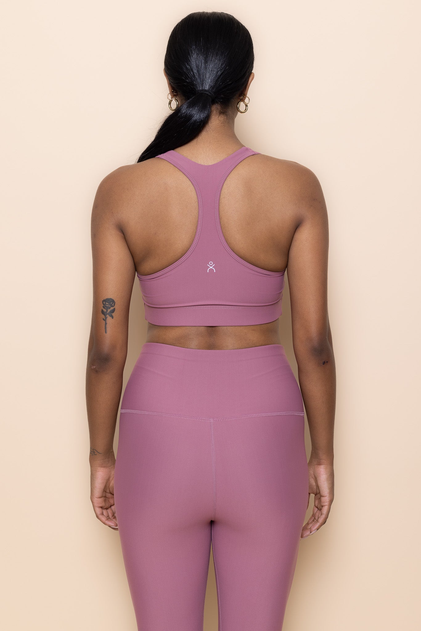 dk active SPORTS BRAS Preorder Elements Crop