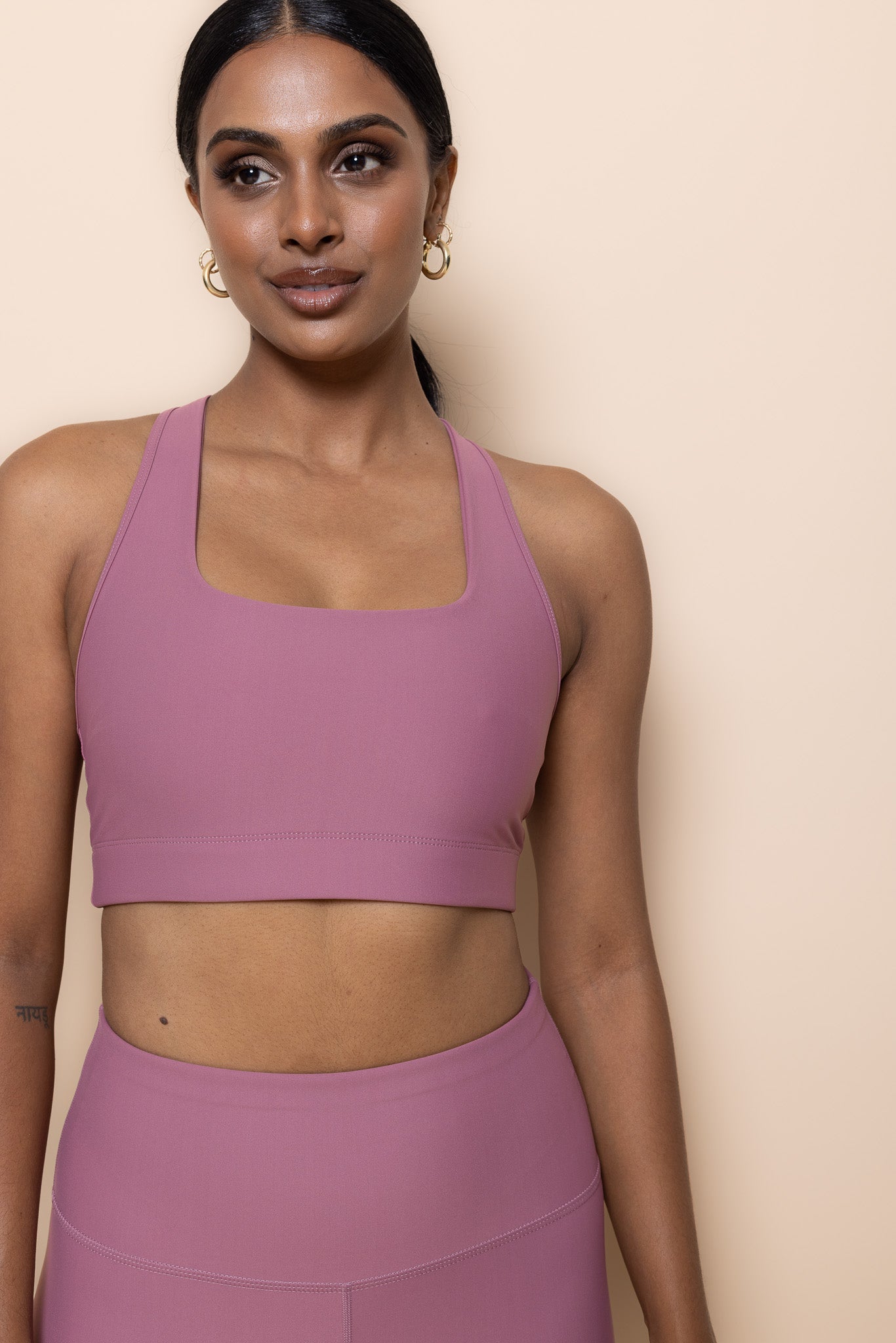 dk active SPORTS BRAS Preorder Elements Crop